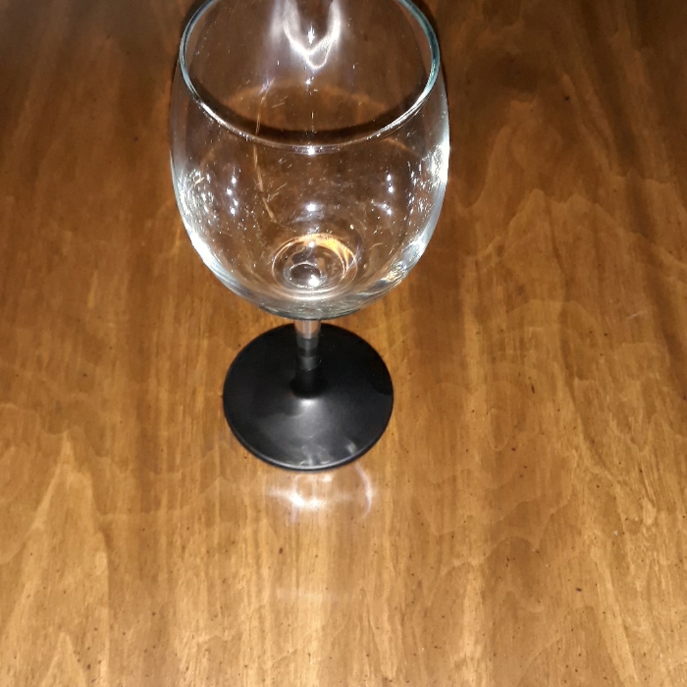 Set of 6 Chalkboard base wine glasses